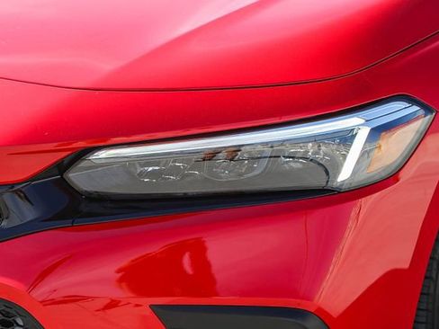 Used 2024 Honda Civic Sport image 6