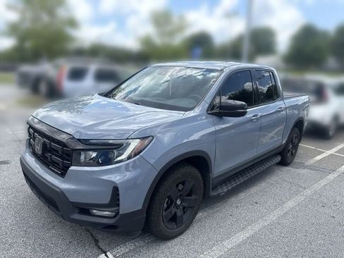 Used 2024 Honda Ridgeline Black Edition image 2