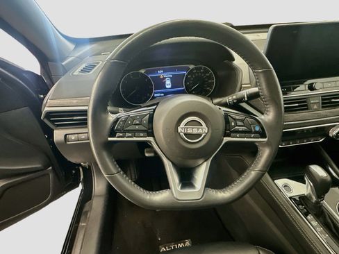Used 2024 Nissan Altima 2.5 SL FWD image 18