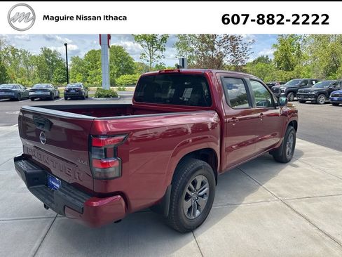 Used 2025 Nissan Frontier SV w/ Tow Package AWD/4WD image 6