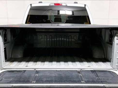 Used 2023 Ford F150 Lariat w/ Max Trailer Tow Package image 35