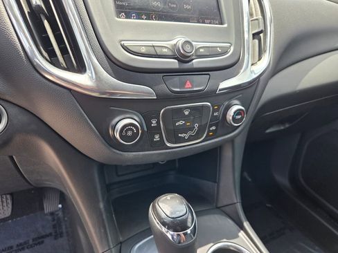 Certified 2020 Chevrolet Equinox LT FWD image 25