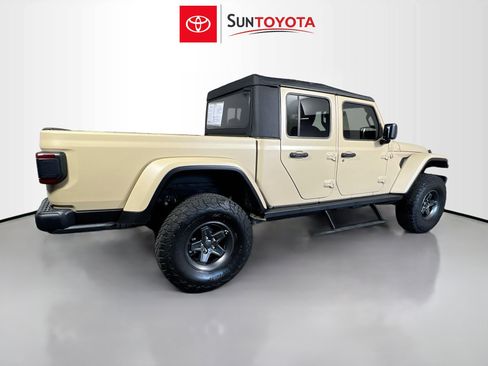 Used 2021 Jeep Gladiator Rubicon image 4