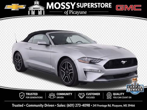 Used 2022 Ford Mustang Premium RWD image 2