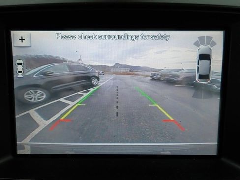 Used 2019 Ford Explorer Platinum image 27