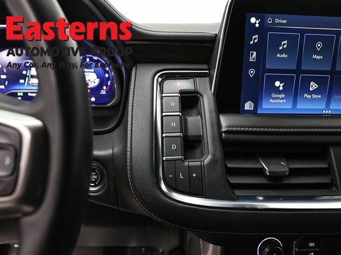 Used 2023 Chevrolet Suburban Premier RWD image 13