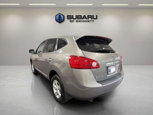 Used 2013 Nissan Rogue S w/ Special Edition Pkg FWD image 3