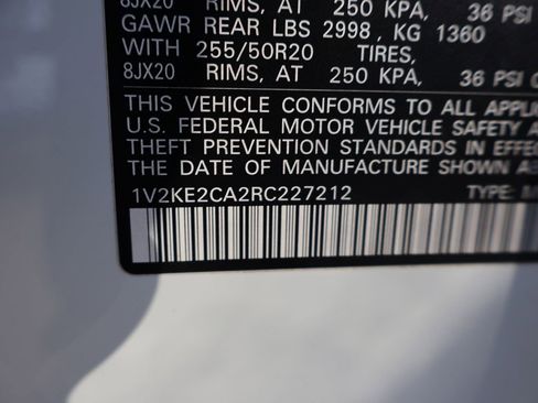 Used 2024 Volkswagen Atlas Cross Sport SE image 44