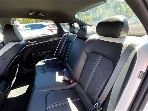 Used 2025 Kia K5 GT-Line image 15