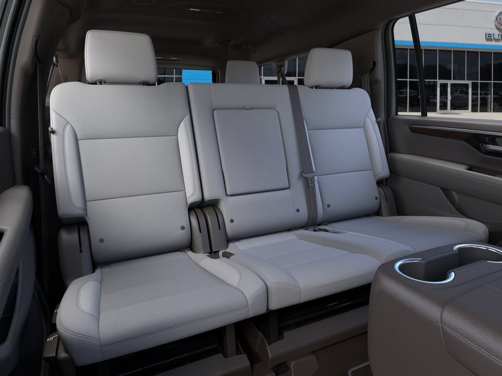 New 2026 Chevrolet Suburban LS RWD image 17