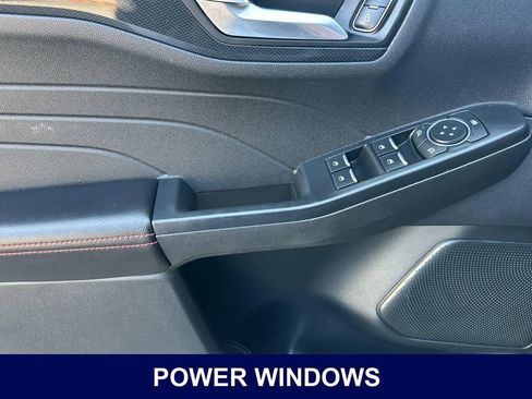Used 2025 Ford Escape ST-Line w/ Equipment Group 301A FWD image 11