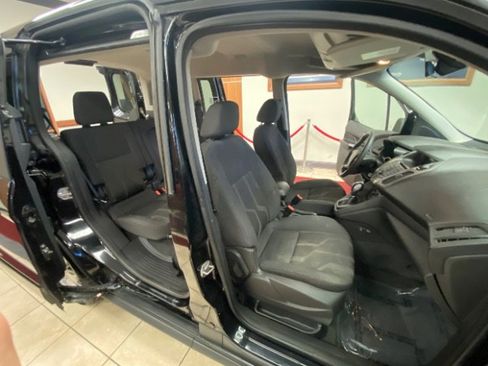 Used 2014 Ford Transit Connect XLT FWD image 8