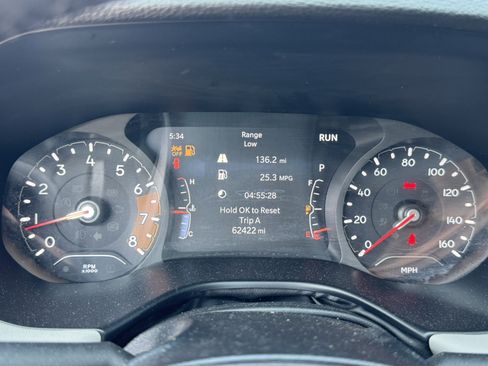 Used 2024 Jeep Compass Limited AWD/4WD image 33