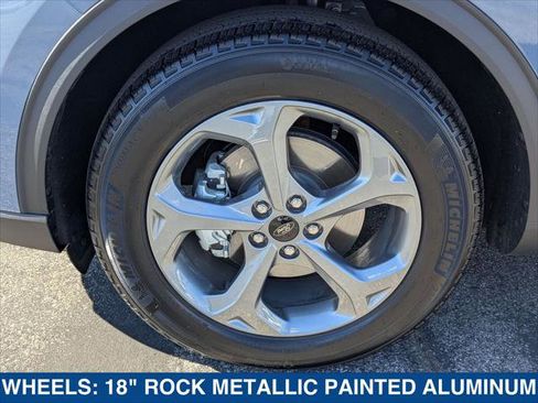 Used 2025 Ford Escape ST-Line w/ Equipment Group 301A image 9