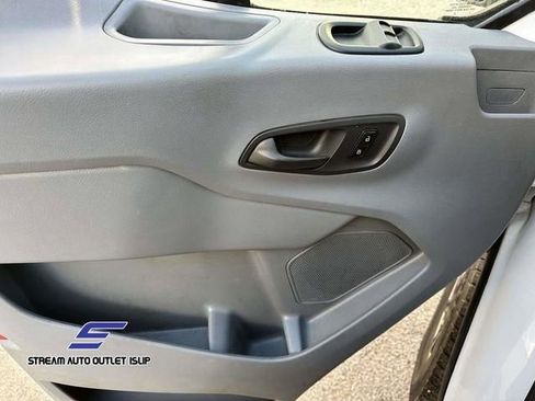 Used 2017 Ford Transit 350 XLT image 20