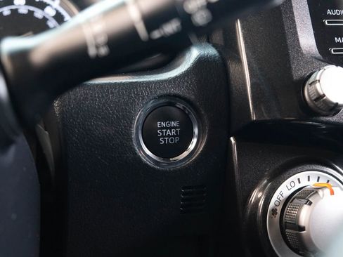 Used 2020 Toyota 4Runner TRD Off-Road Premium w/ Moonroof Package image 43