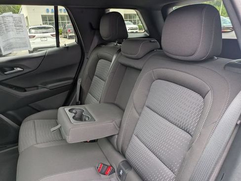 Used 2026 Chevrolet Equinox LT FWD image 28
