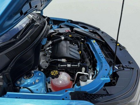 Used 2025 Chevrolet Trax LS w/ LS Convenience Package image 60