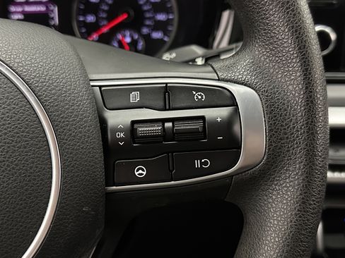 Used 2021 Kia K5 LXS image 22