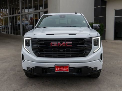 New 2026 GMC Sierra 1500 Elevation w/ Elevation Premium Package image 2