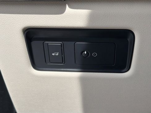 Used 2021 Land Rover Range Rover Westminster Edition AWD/4WD image 36