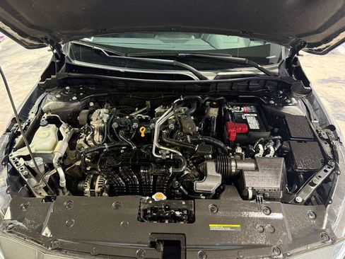 Used 2024 Nissan Altima 2.5 SR w/ SR Premium Package image 61