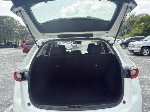 Used 2017 MAZDA CX-5 Sport FWD image 16
