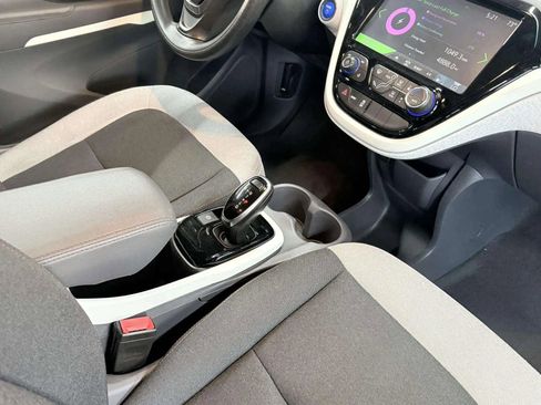 Used 2021 Chevrolet Bolt LT image 21