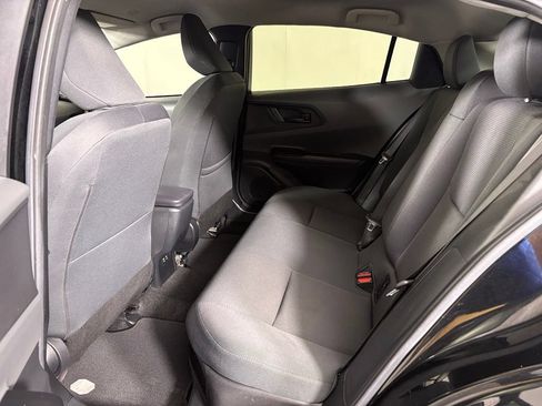 Used 2023 Toyota Prius LE FWD image 40