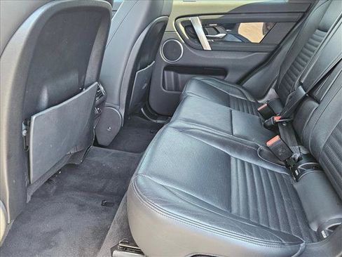 Used 2020 Land Rover Discovery Sport SE AWD/4WD image 18