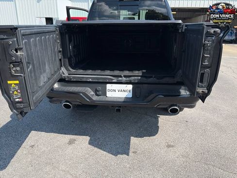Used 2025 RAM 1500 Tungsten w/ Off Road Group AWD/4WD image 24