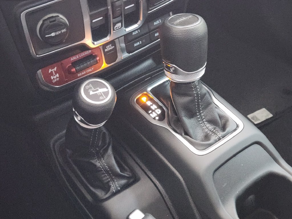 New 2026 Jeep Gladiator Mojave AWD/4WD image 16