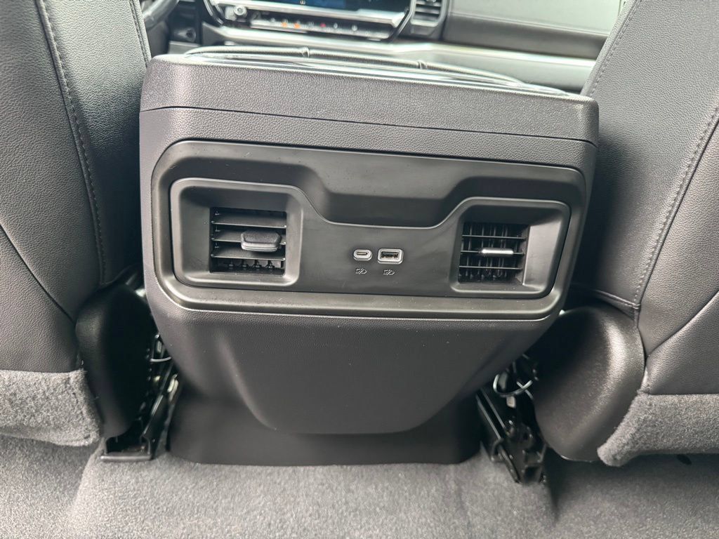 Used 2022 Chevrolet Silverado 1500 RST w/ Convenience Package II AWD/4WD image 39