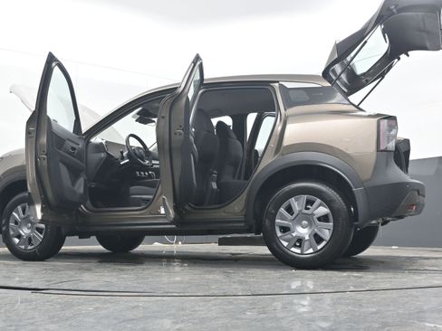 New 2026 Nissan Kicks S image 42