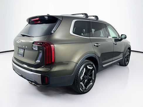 Used 2025 Kia Telluride S AWD/4WD image 9