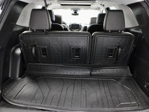 Used 2021 Chevrolet Traverse Premier w/ Redline Edition AWD/4WD image 14