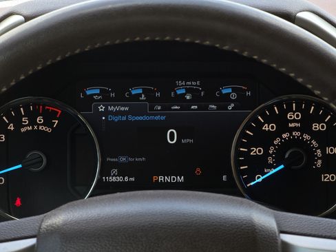 Used 2018 Ford F150 Lariat RWD image 16