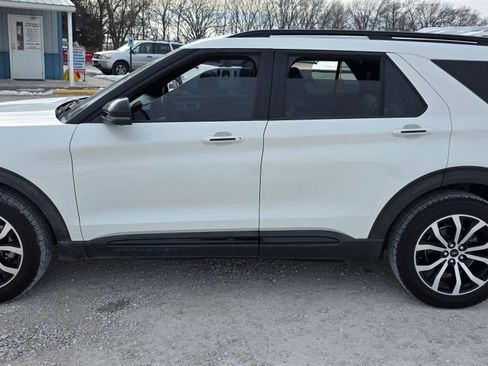 Used 2020 Ford Explorer ST image 6