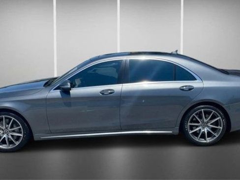 Used 2018 Mercedes-Benz S 450 Sedan image 12