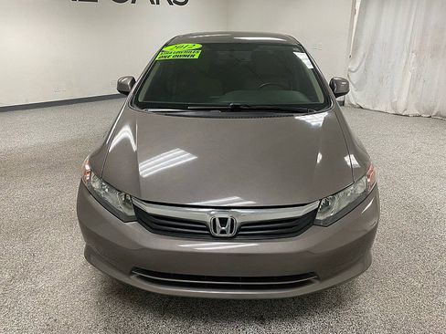 Used 2012 Honda Civic LX image 2