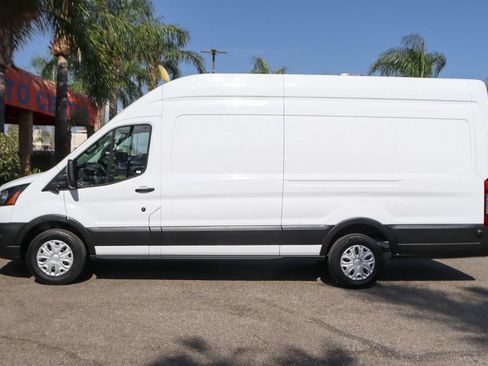 Used 2024 Ford Transit 350 148 High Roof Extended w/ Load Area Protection Package RWD image 5