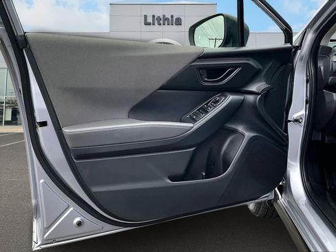 Used 2024 Subaru Crosstrek 2.0i Premium w/ Crosstrek Mirror Package image 28