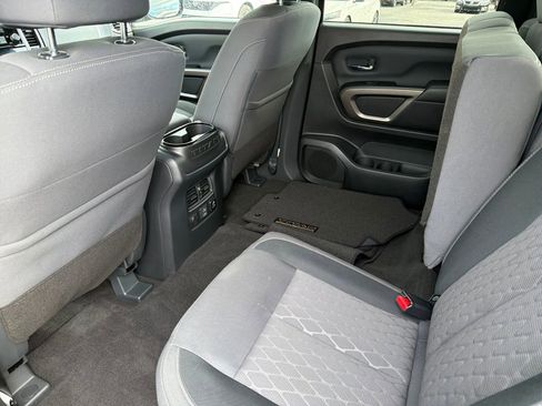 Used 2024 Nissan Titan SV w/ SV Bronze Edition Package image 21