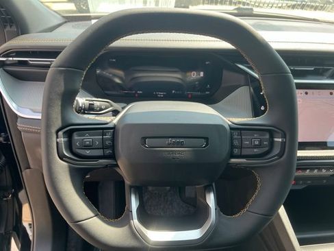 New 2026 Jeep Cherokee Limited AWD/4WD image 18