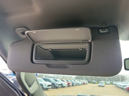 Used 2025 Chevrolet Silverado 2500 LT w/ Z71 Chrome Sport Edition image 38