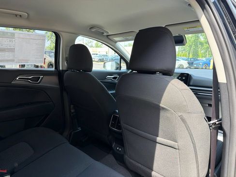 New 2026 Kia Sportage LX AWD/4WD image 14