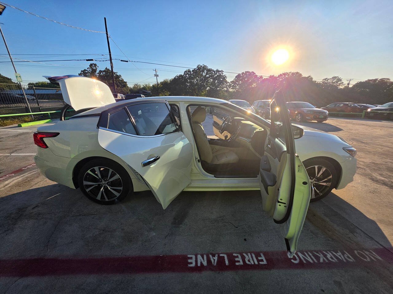 Used 2017 Nissan Maxima 3.5 SV FWD image 31