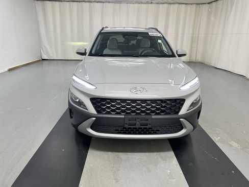 Used 2023 Hyundai Kona SEL w/ Convenience Package AWD/4WD image 3