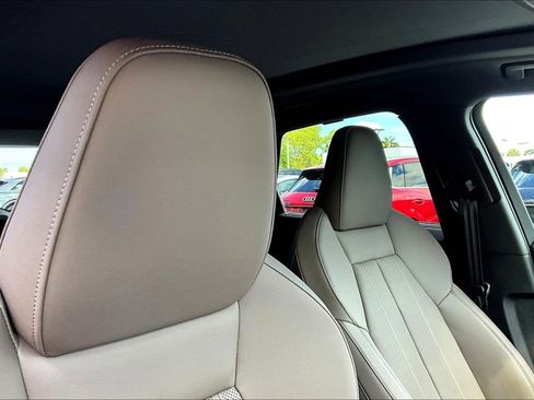 New 2025 Audi Q5 Premium Plus AWD/4WD image 22