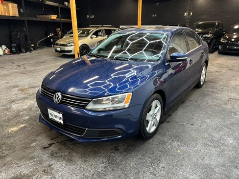 Used 2014 Volkswagen Jetta TDI image 4